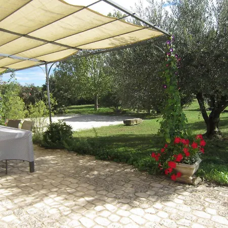 La Jasse Holiday home Saint-Quentin-la-Poterie
